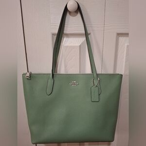 Coach City Tote Zip Top Crossgrain Leather Bag #4454 EUC